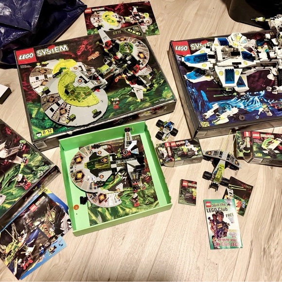 LEGO System Space Explorer - Black, Gray, Blue - Picture 11 of 11